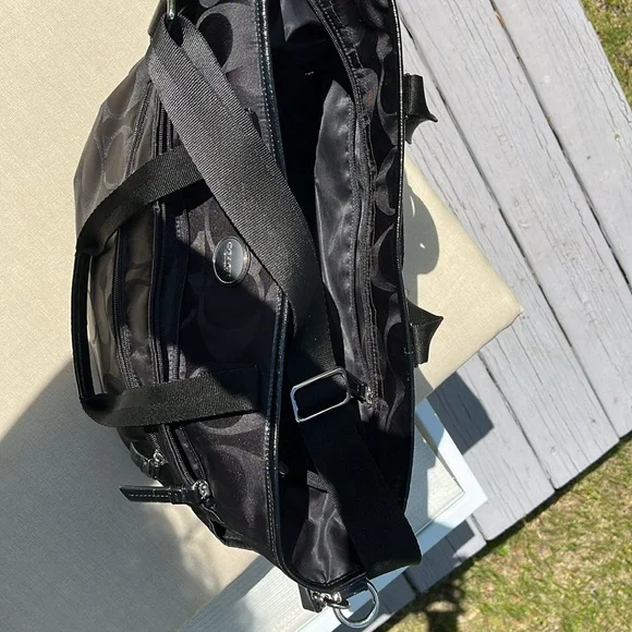 Coach Black Signature Tote - Picture 3 of 16